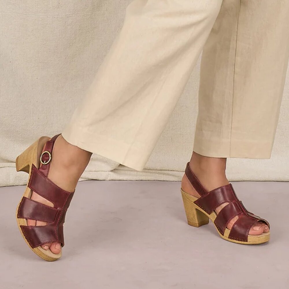 NEW Dansko Tatiana Sandals - Leather  in  Wine Pull Up For Women 1125 4s2